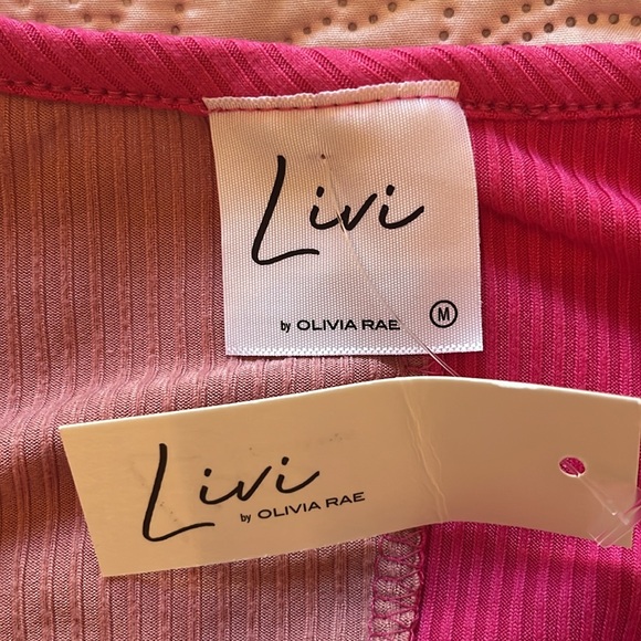 NWT Livi by Olivia Rae Ribbed Crop Top - Picture 5 of 6